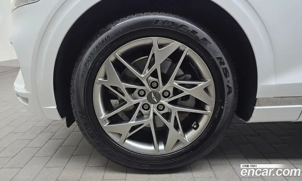 Genesis GV70 2022 2.5 Автомат в Москве № 1143584, фото 5