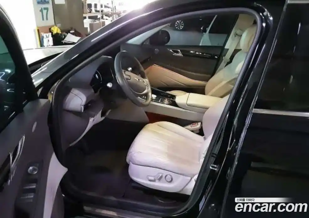 Genesis GV80 2023 2.5 Автомат в Москве № 1143702, фото 4