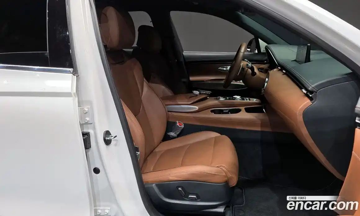 Genesis GV70 2022 2.5 Автомат в Москве № 1143721, фото 11