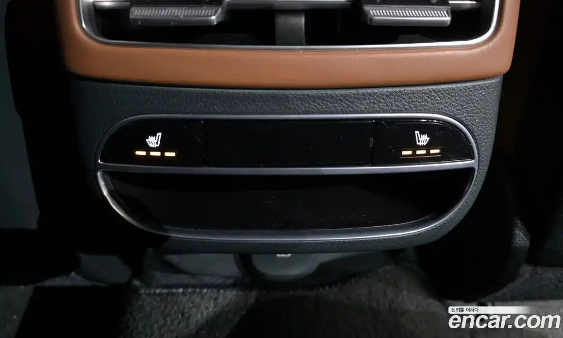 Genesis GV70 2022 2.5 Автомат в Москве № 1143721, фото 19