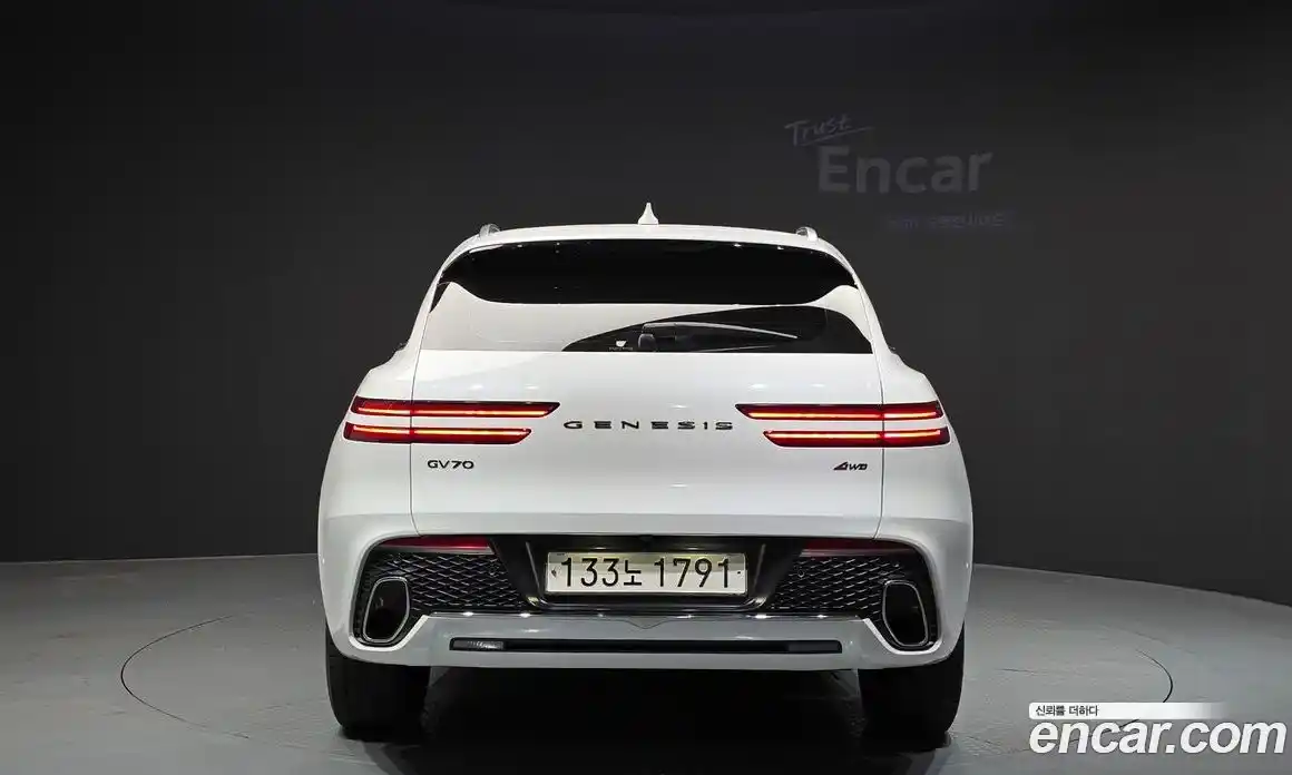Genesis GV70 2022 2.5 Автомат в Москве № 1143721, фото 4