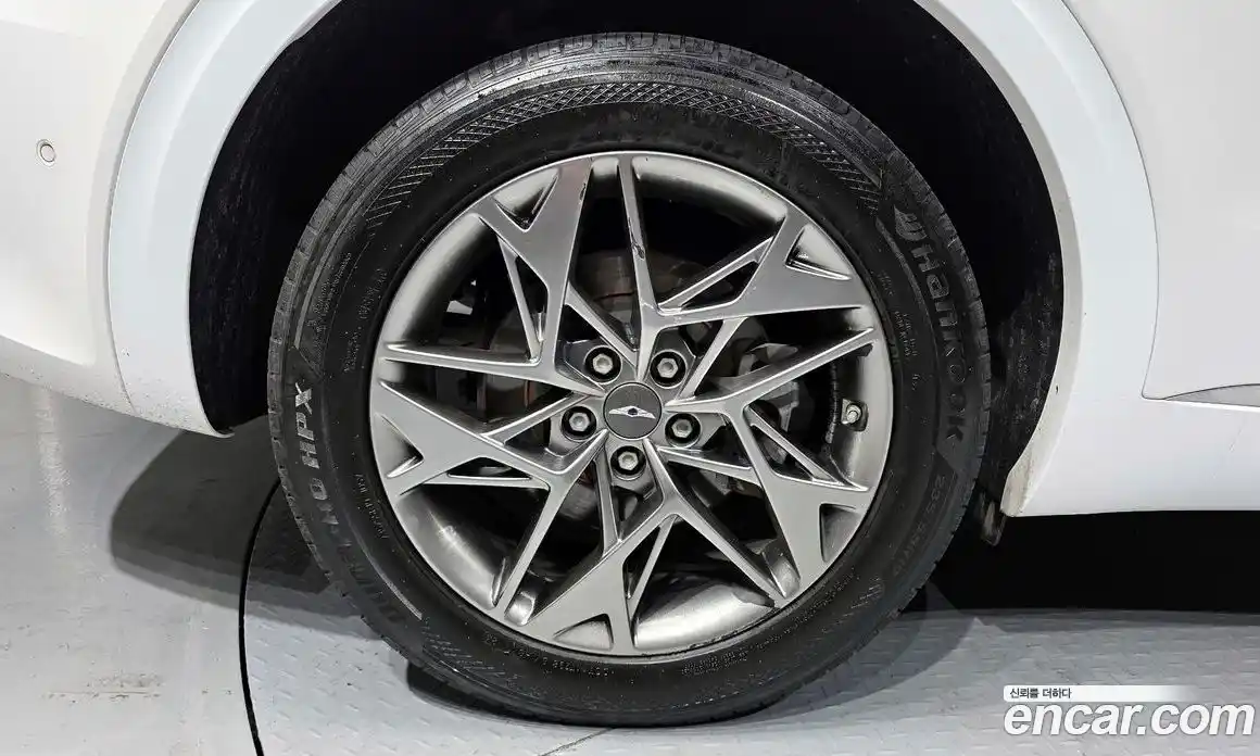 Genesis GV70 2022 2.5 Автомат в Москве № 1143721, фото 5