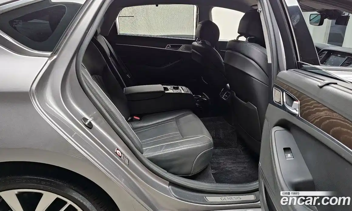 Genesis G80 2020 3.3 Автомат в Москве № 1143722, фото 12
