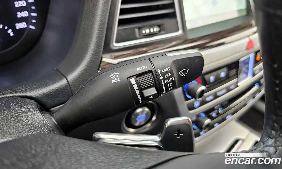 Genesis G80 2018 3.3 Автомат в Москве № 1143729, фото 17