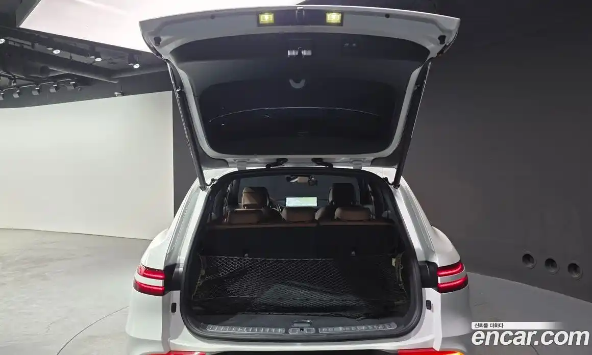 Genesis GV70 2021 2.5 Автомат в Москве № 1143745, фото 20