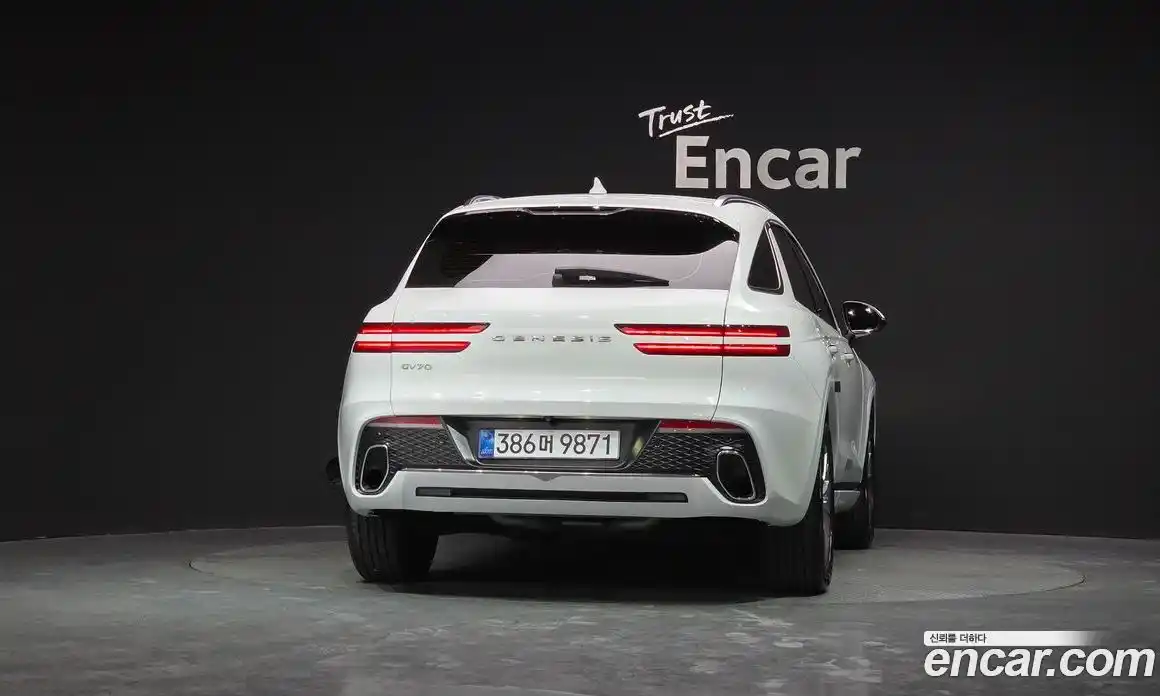 Genesis GV70 2021 2.5 Автомат в Москве № 1143745, фото 4