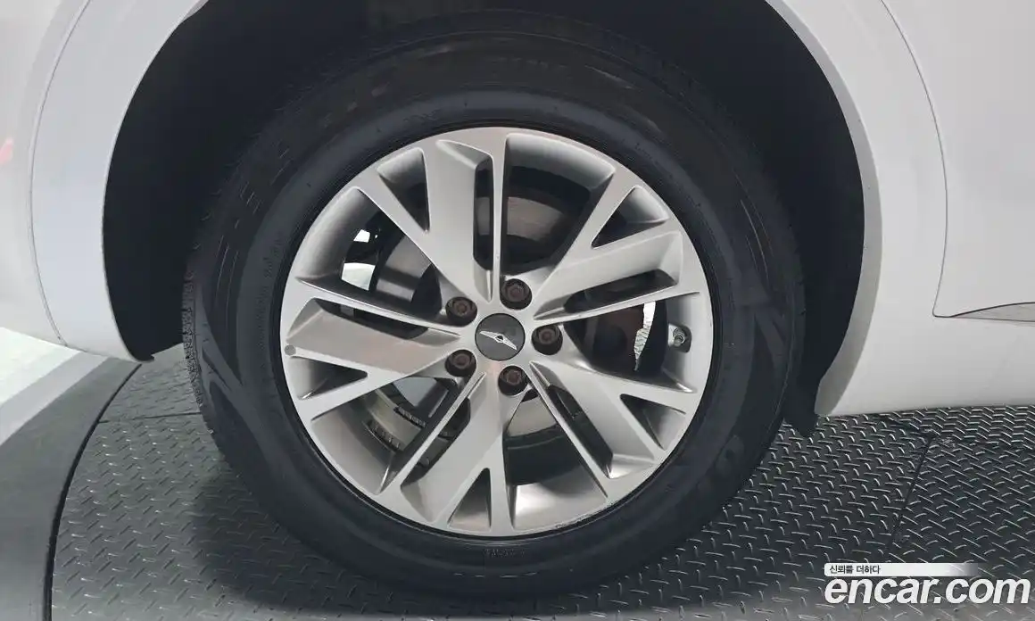 Genesis GV70 2021 2.5 Автомат в Москве № 1143745, фото 5