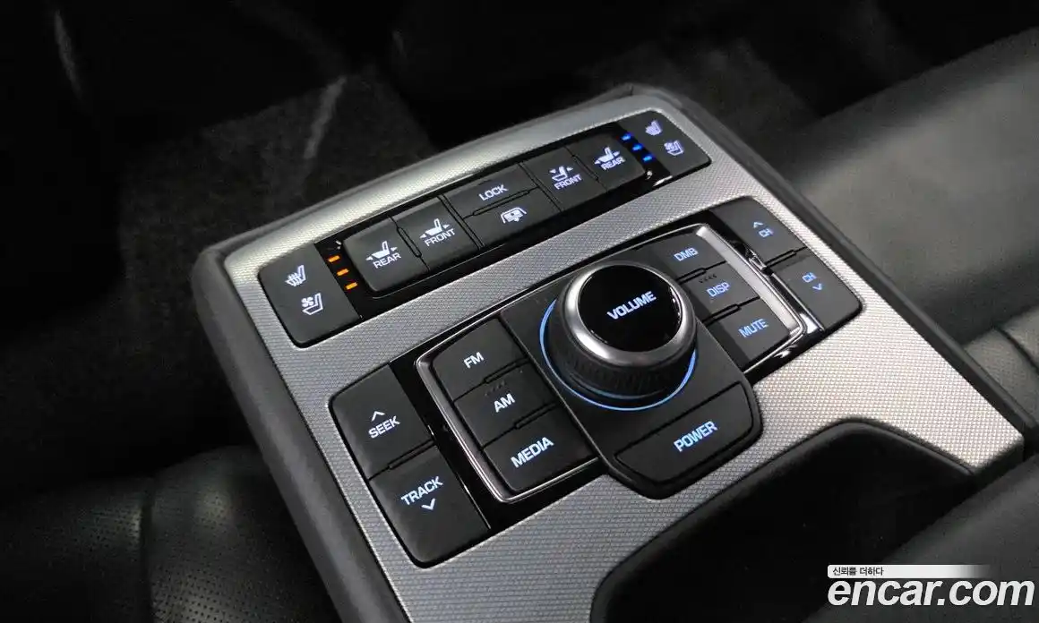 Genesis G80 2016 3.3 Автомат в Москве № 1143797, фото 17