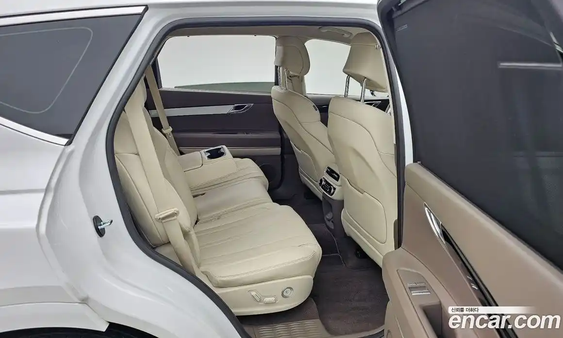 Genesis GV80 2023 2.5 Автомат в Москве № 1143799, фото 12