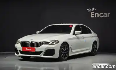 BMW 5-Series, 2023
