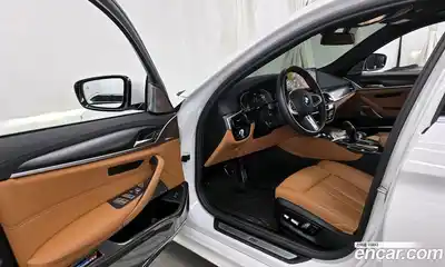 BMW 5-Series 2023 2.0 гидро в Москве № 1144540, миниатюра 10