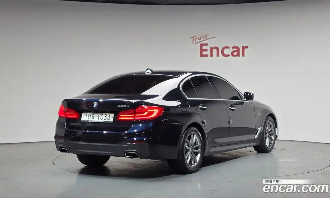 BMW 5-Series 2018 2.0 гидро в Москве № 1145538, фото 1