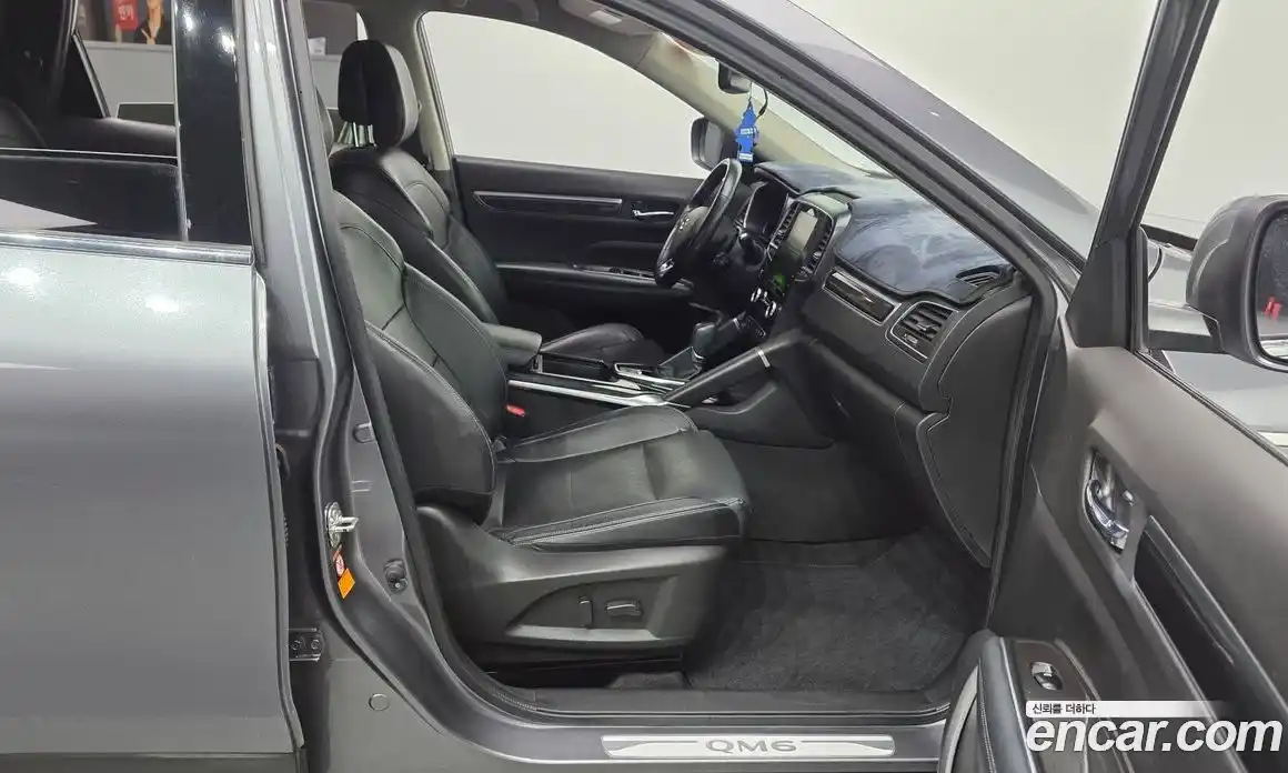 Renault QM6 2016 2.0 гидро в Москве № 1145943, фото 11