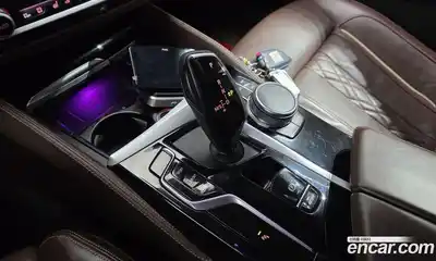 BMW 5-Series 2022 2.0 Автомат в Москве № 1146159, миниатюра 9