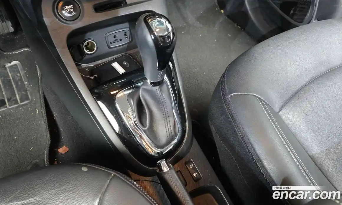 Renault QM3 2015 1.5 Автомат в Москве № 1146565, фото 9