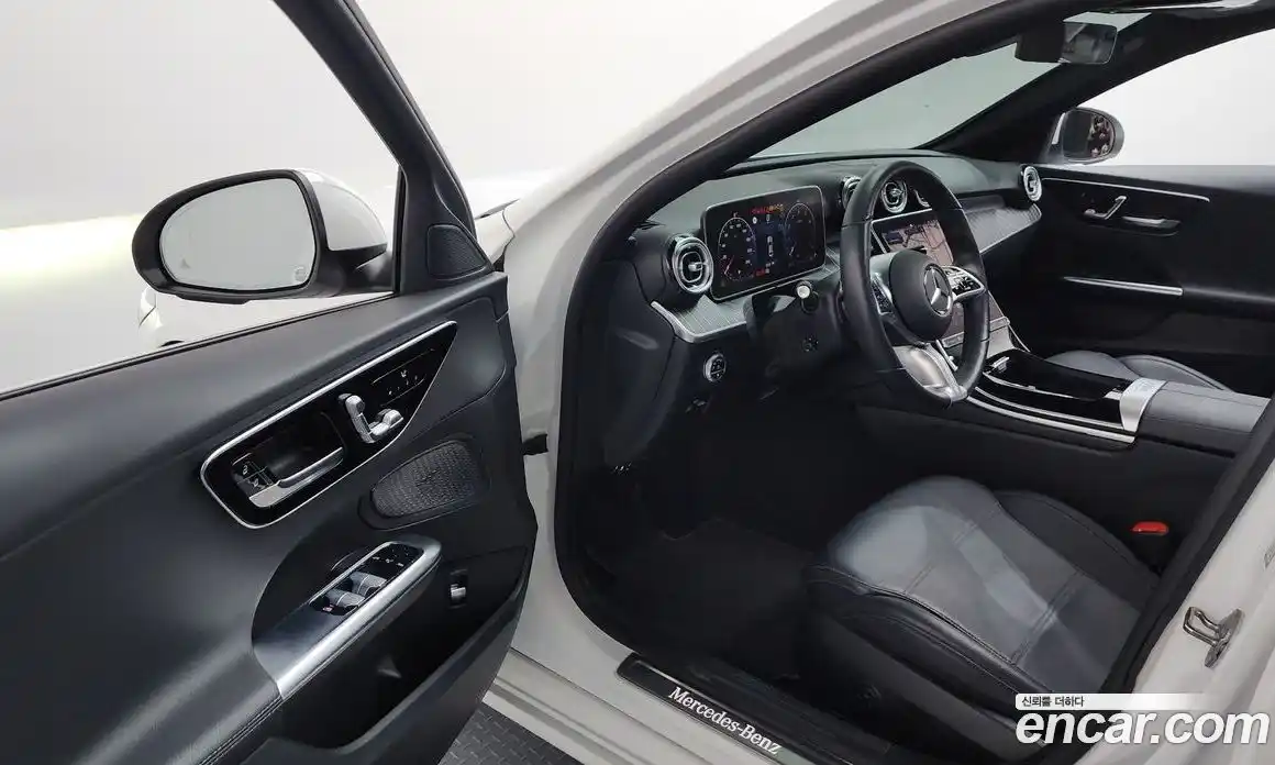 Mercedes-Benz C-Class 2023 2.0 гидро в Москве № 1147339, фото 10