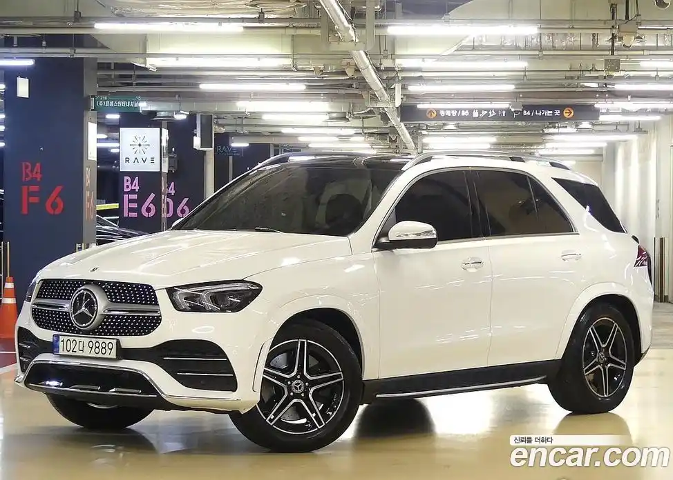 Mercedes-Benz GLE-Class 2021 3.0 гидро в Москве № 1147399, фото 2