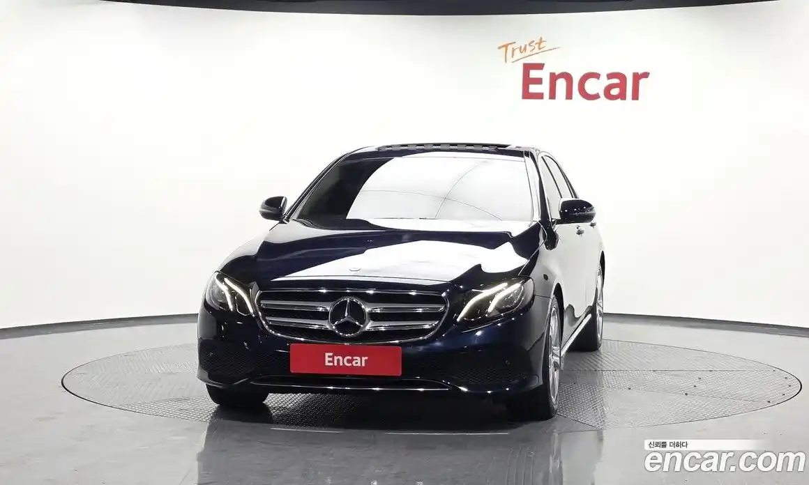 Mercedes-Benz E-Class 2018 2.0 гидро в Москве № 1147692, фото 3
