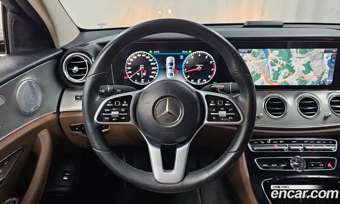 Mercedes-Benz E-Class 2018 2.0 Автомат в Москве № 1147849, фото 13