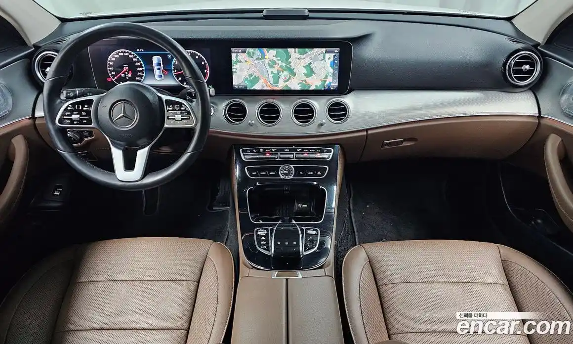 Mercedes-Benz E-Class 2018 2.0 Автомат в Москве № 1147849, фото 7