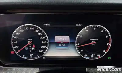 Mercedes-Benz E-Class 2018 2.0 Автомат в Москве № 1147849, миниатюра 8