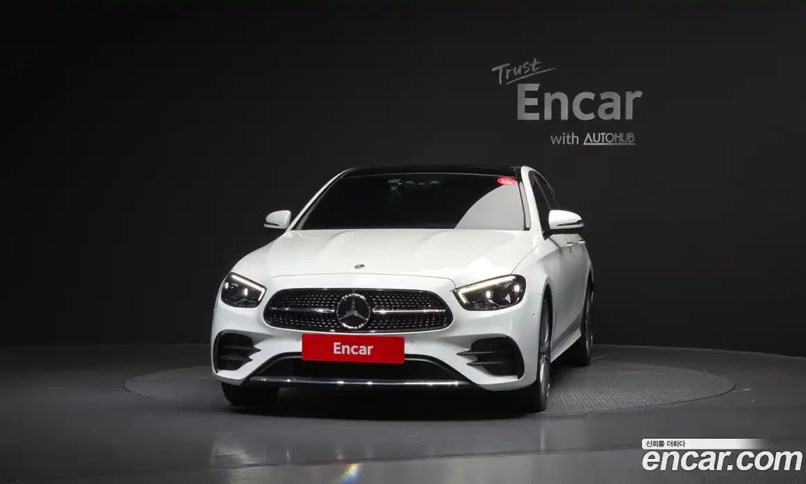 Mercedes-Benz E-Class 2021 2.0 Автомат в Москве № 1147942, фото 3