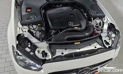 Mercedes-Benz E-Class 2021 2.0 Автомат в Москве № 1147942, миниатюра 6