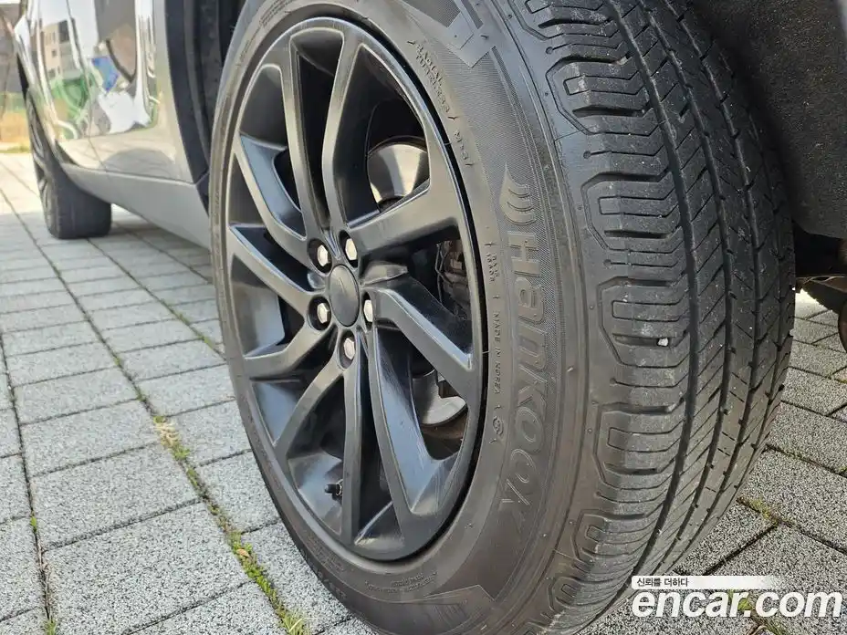 Land Rover Discovery Sport 2018 2.0 гидро в Москве № 1149304, фото 8