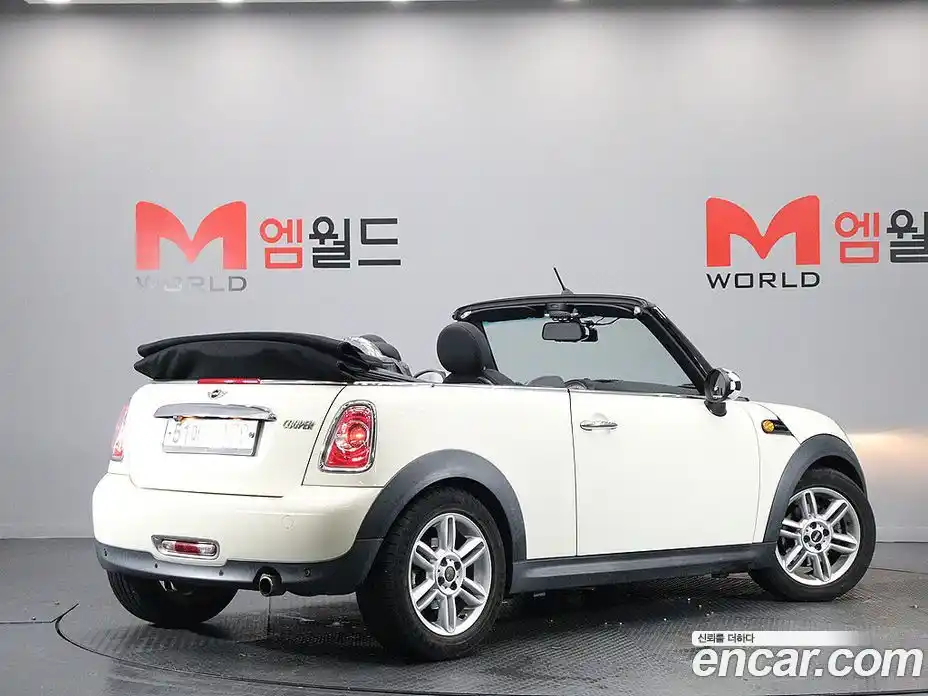 Mini Cooper Convertible 2011 1.6 гидро в Москве № 1150278, фото 3