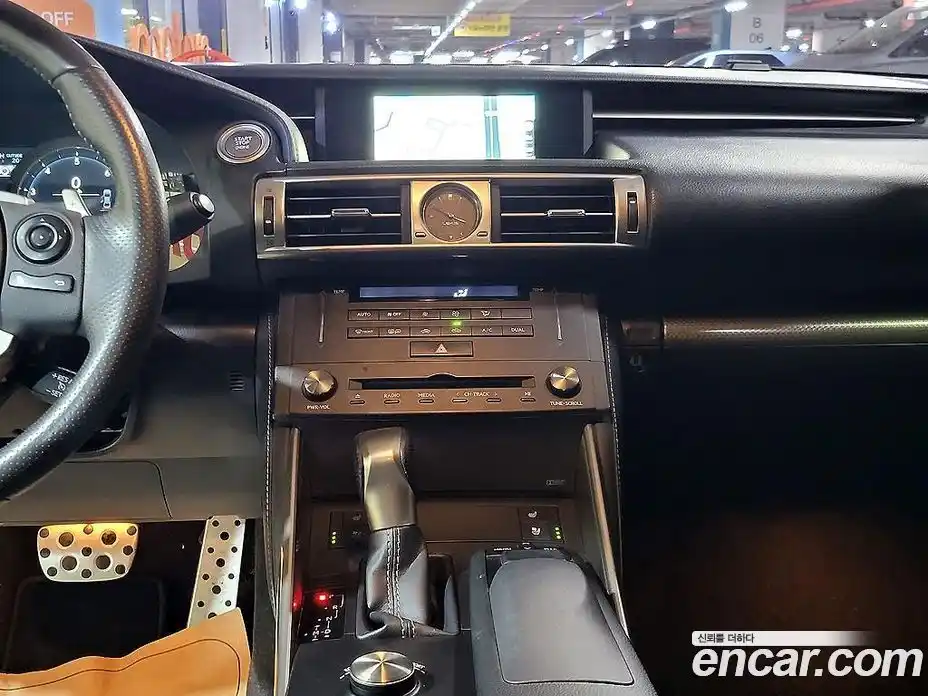 Lexus IS 2014 2.5 гидро в Москве № 1150918, фото 11