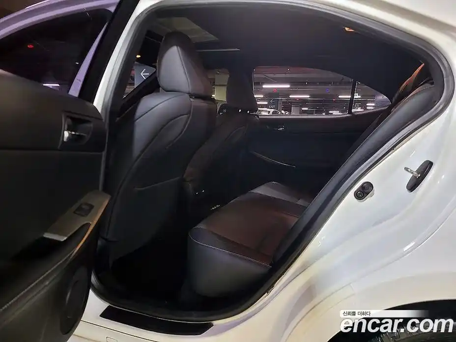Lexus IS 2014 2.5 гидро в Москве № 1150918, фото 8