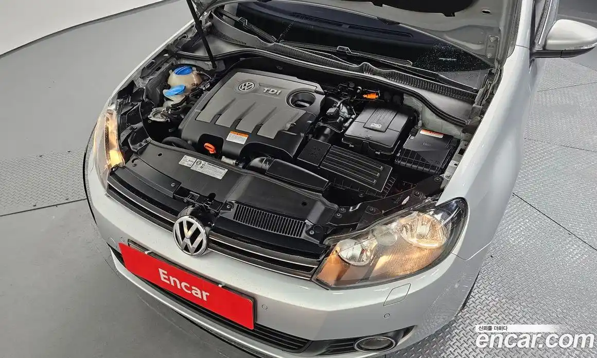 Volkswagen Golf 2012 1.6 гидро в Москве № 1151137, фото 6