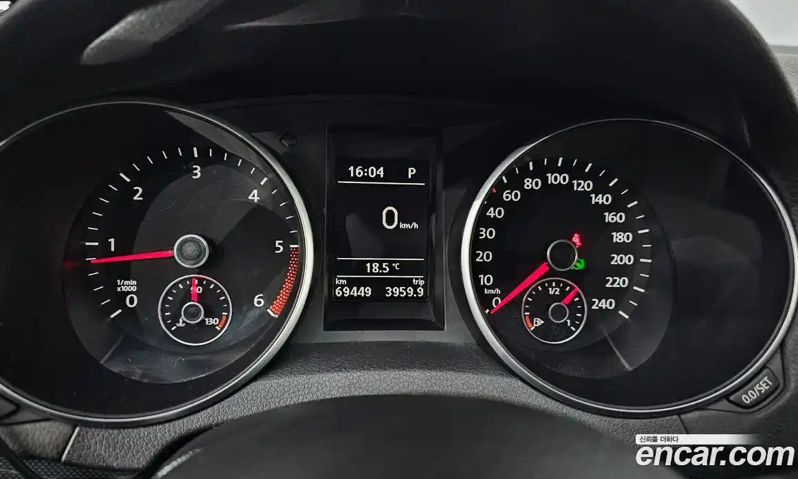 Volkswagen Golf 2012 1.6 гидро в Москве № 1151137, фото 8
