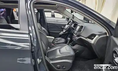Jeep Cherokee 2017 2.2 гидро в Москве № 1151637, миниатюра 11