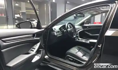 Honda Accord 2019 1.5 гидро в Москве № 1151891, миниатюра 10