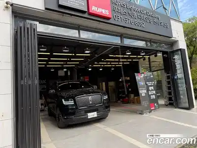 Lincoln Navigator 3.5L Black Label