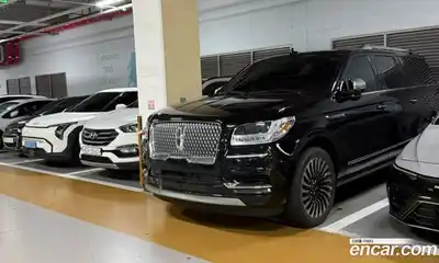 Lincoln Navigator 2019 3.6 гидро в Москве № 1152349, миниатюра 5