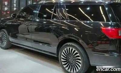 Lincoln Navigator 2019 3.6 гидро в Москве № 1152349, миниатюра 6