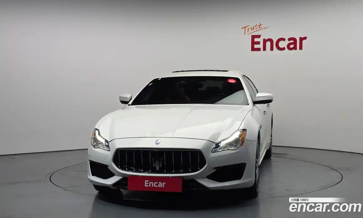 Maserati Quattroporte 2017 3.0 гидро в Москве № 1152389, фото 3