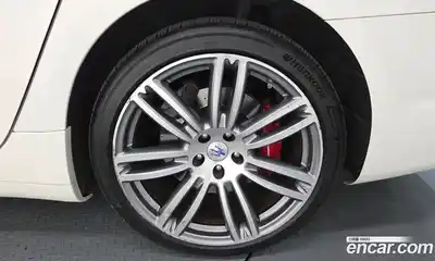 Maserati Quattroporte 2017 3.0 гидро в Москве № 1152389, миниатюра 5