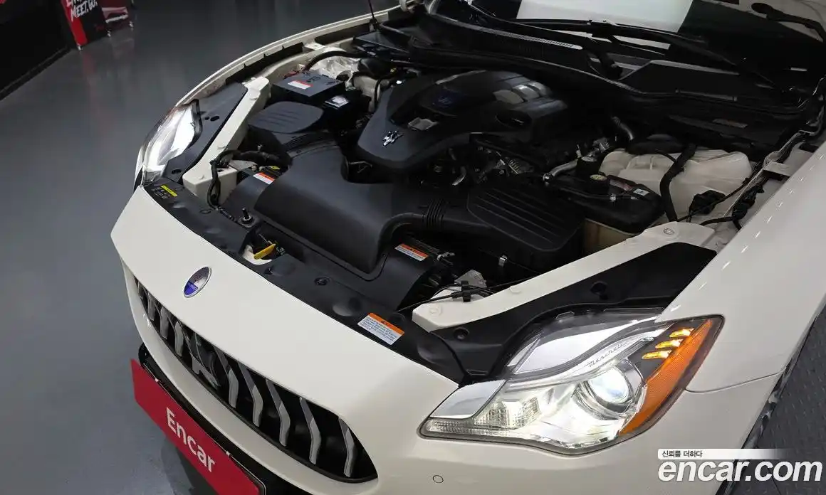 Maserati Quattroporte 2017 3.0 гидро в Москве № 1152389, фото 6