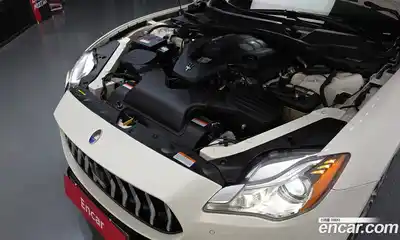 Maserati Quattroporte 2017 3.0 гидро в Москве № 1152389, миниатюра 6