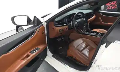 Maserati Quattroporte 2017 3.0 гидро в Москве № 1152389, миниатюра 10