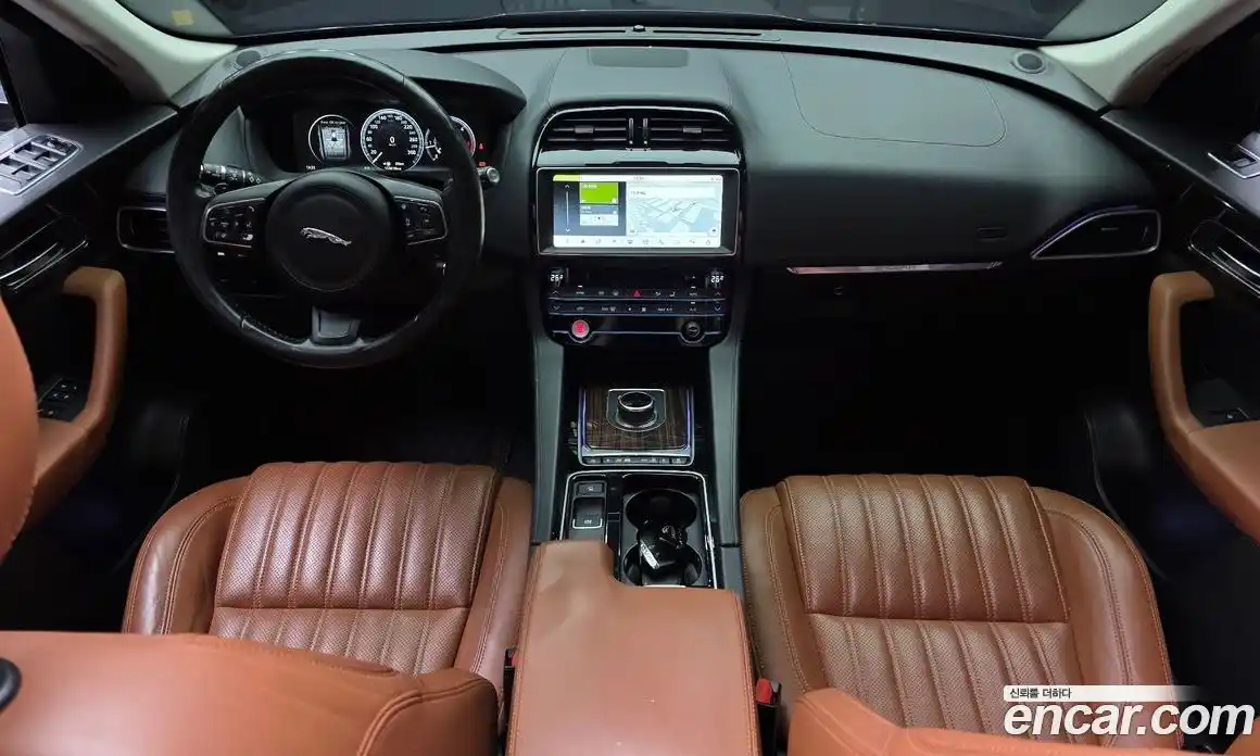 Jaguar F-Pace 2017 2.0 гидро в Москве № 1152575, фото 7