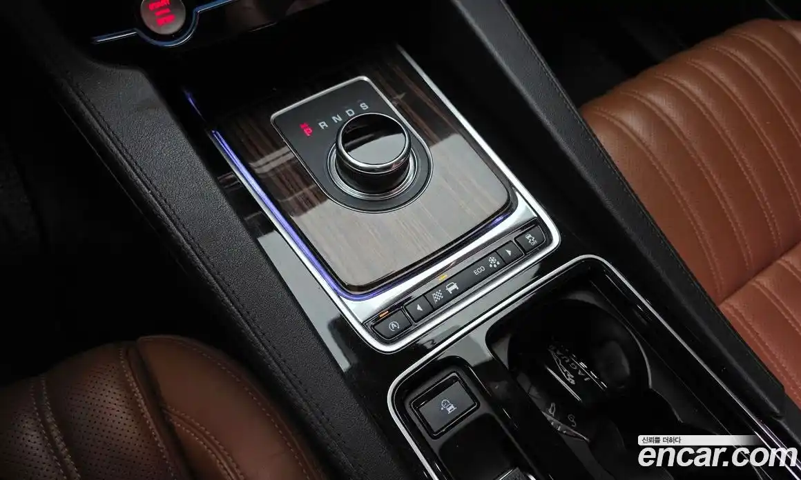 Jaguar F-Pace 2017 2.0 гидро в Москве № 1152575, фото 9