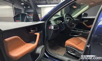 Jaguar F-Pace 2017 2.0 гидро в Москве № 1152575, миниатюра 10