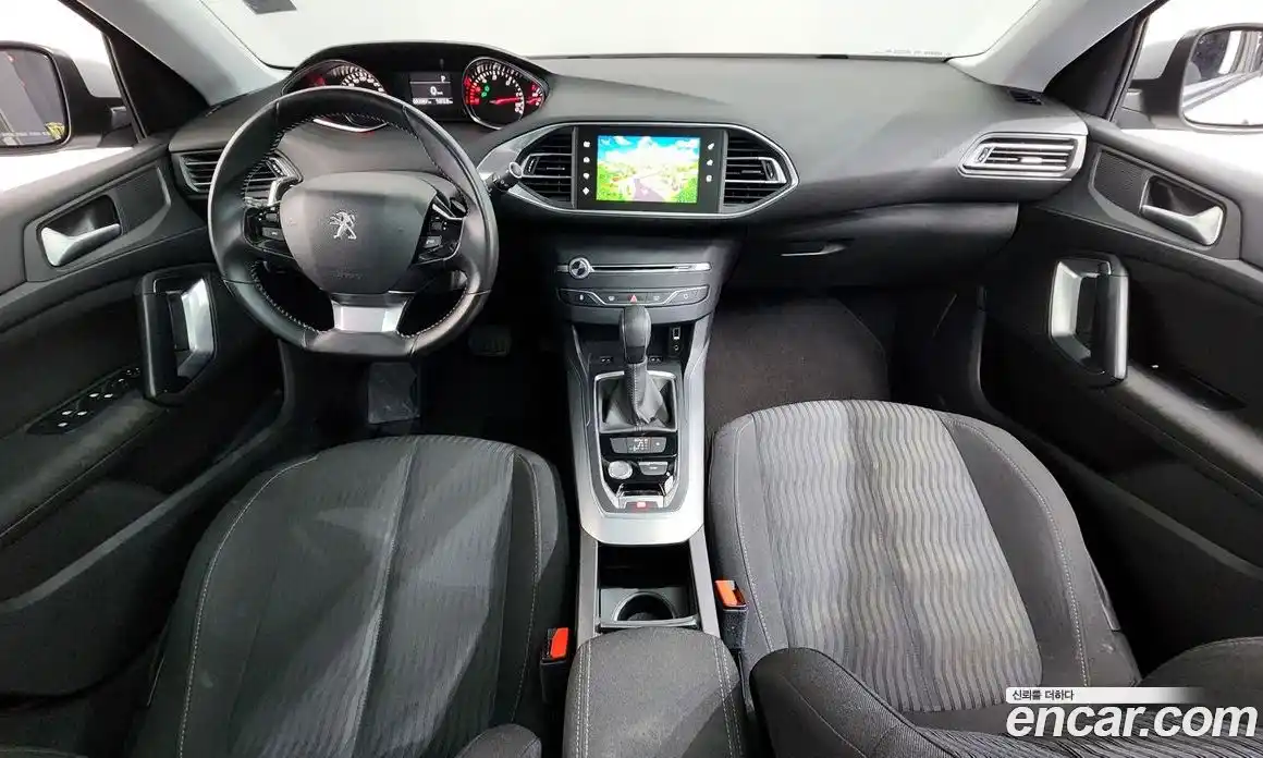 Peugeot 308 2016 1.6 гидро в Москве, фото 7