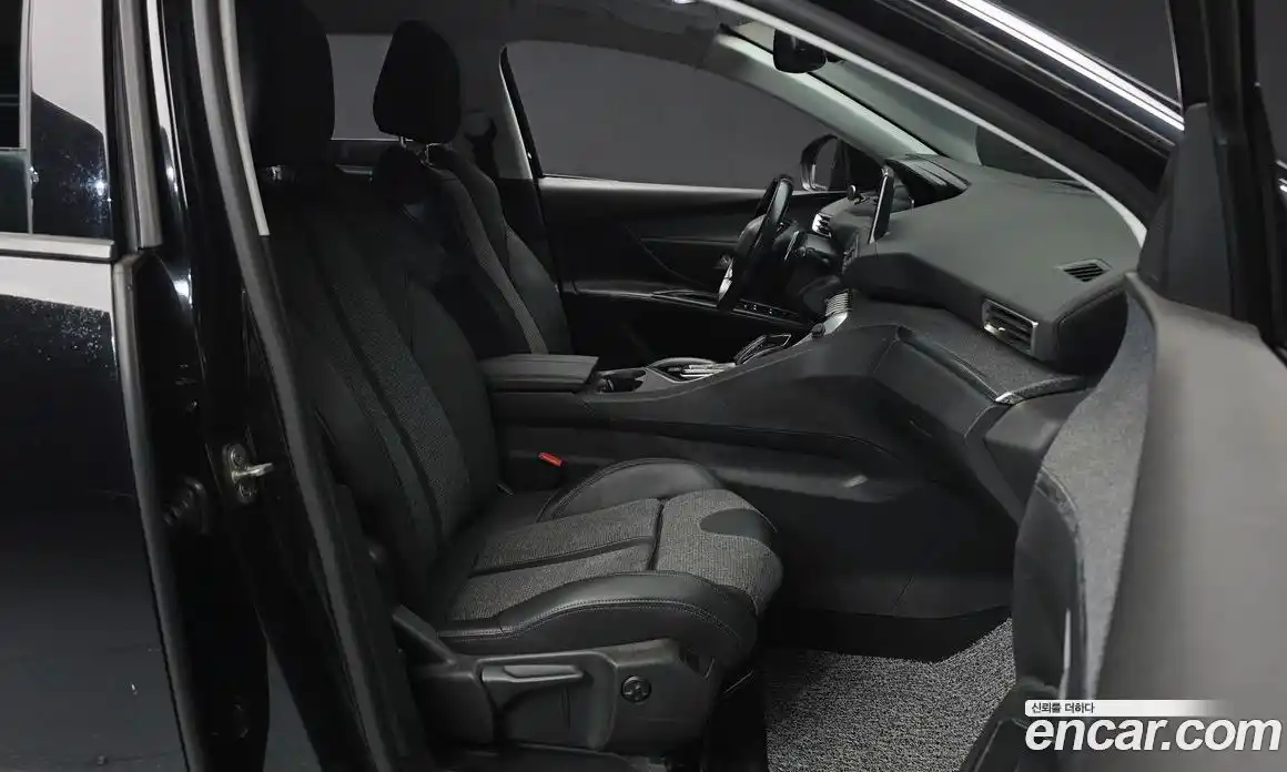 Peugeot 5008 2018 1.6 гидро в Москве № 1152821, фото 11