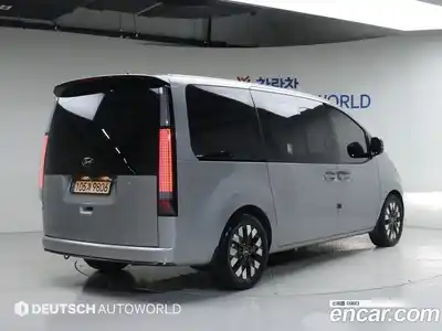 Hyundai Staria 2022 2.2 Автомат в Москве № 1154647, миниатюра 2