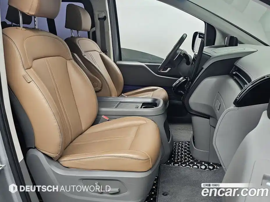 Hyundai Staria 2022 2.2 Автомат в Москве № 1154647, фото 10